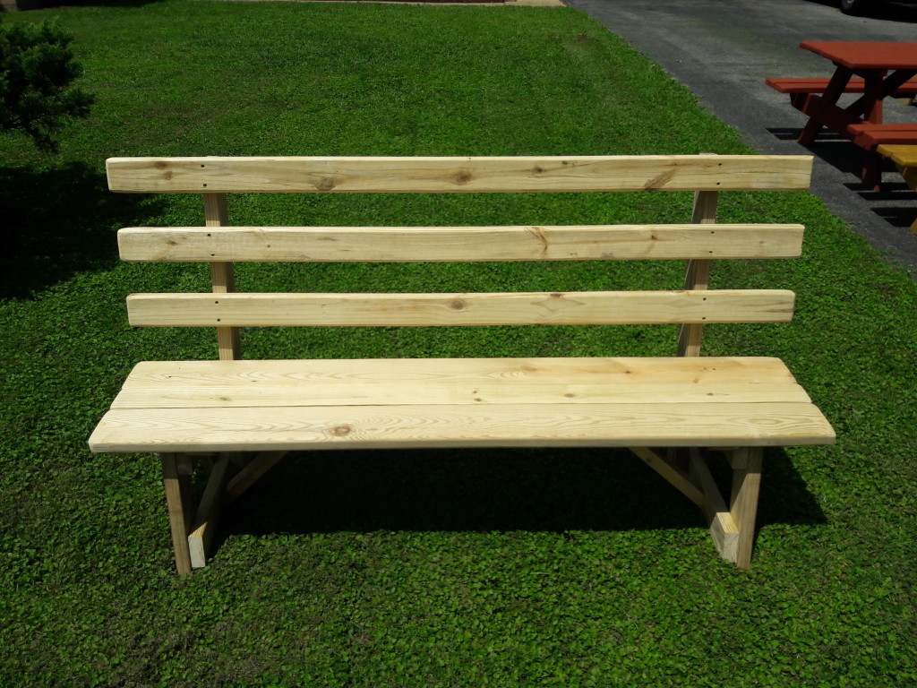 picnic bench